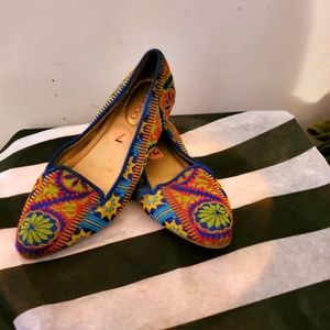 Flat colorful shoes